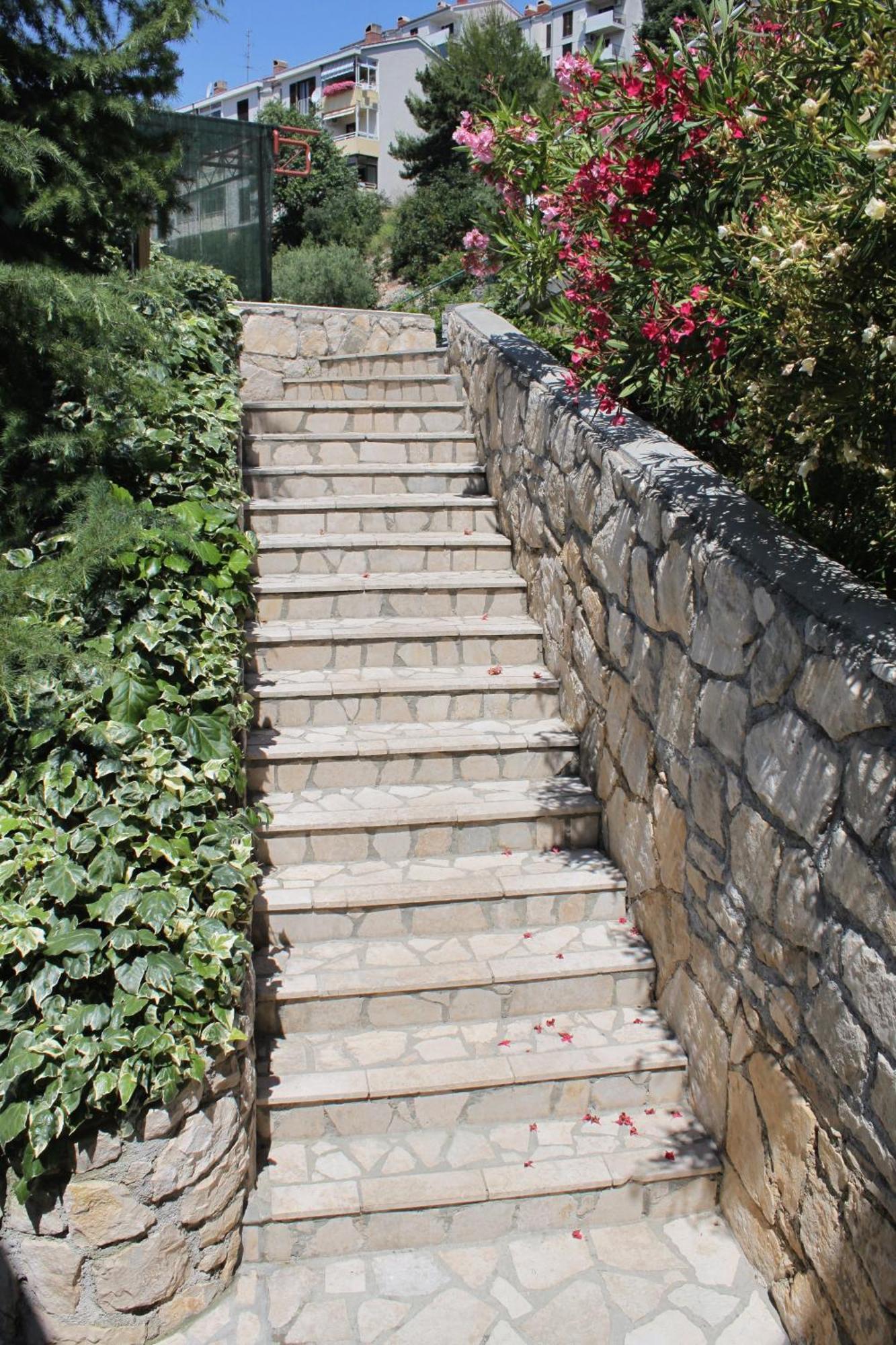 Apartments With A Parking Space Rabac, Labin - 2340 외부 사진