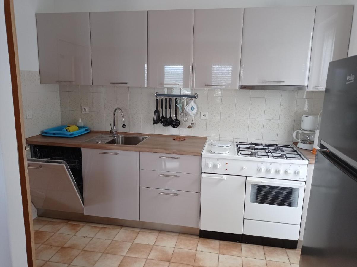 Apartments With A Parking Space Rabac, Labin - 2340 외부 사진