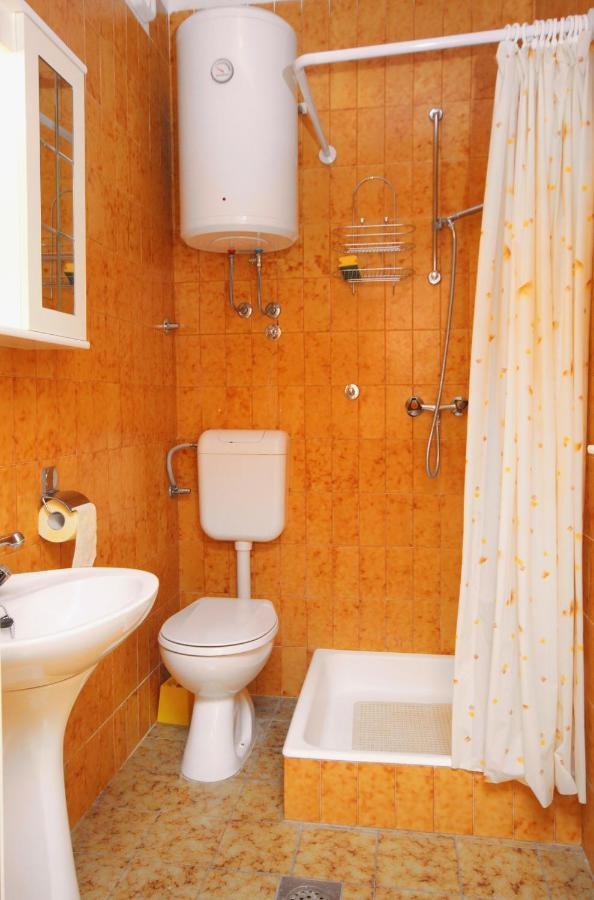 Apartments With A Parking Space Rabac, Labin - 2340 외부 사진