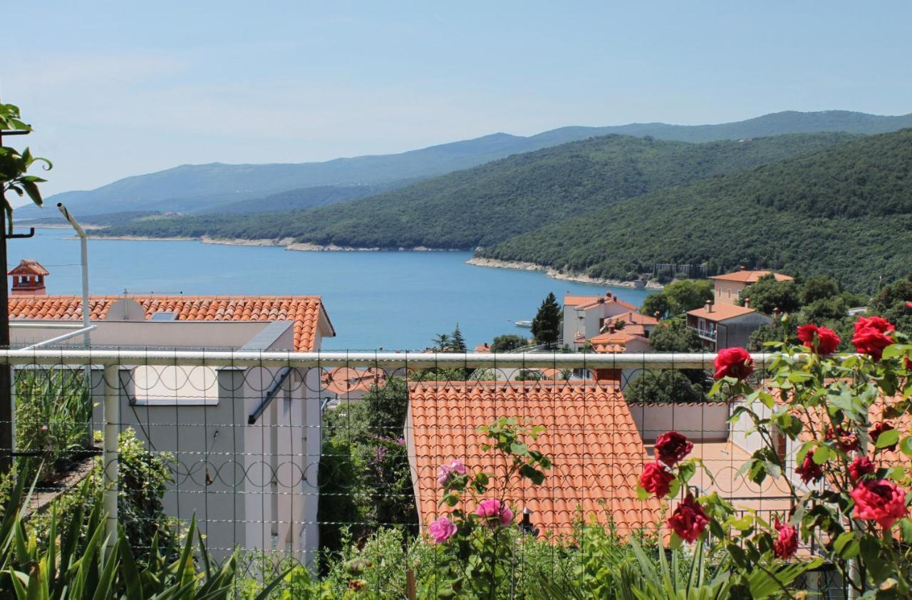 Apartments With A Parking Space Rabac, Labin - 2340 외부 사진
