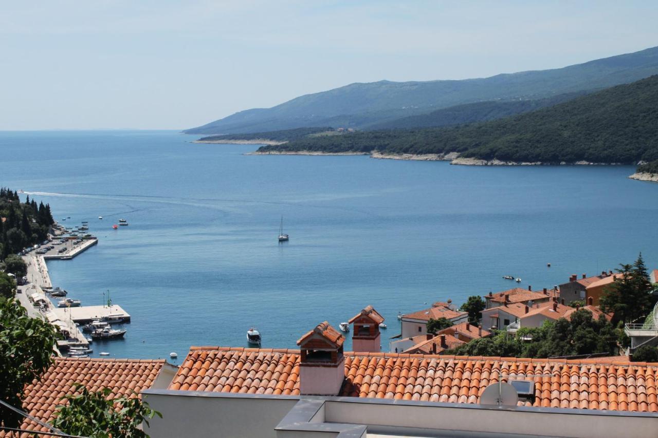 Apartments With A Parking Space Rabac, Labin - 2340 외부 사진
