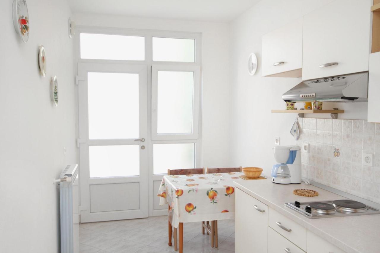 Apartments With A Parking Space Rabac, Labin - 2340 외부 사진